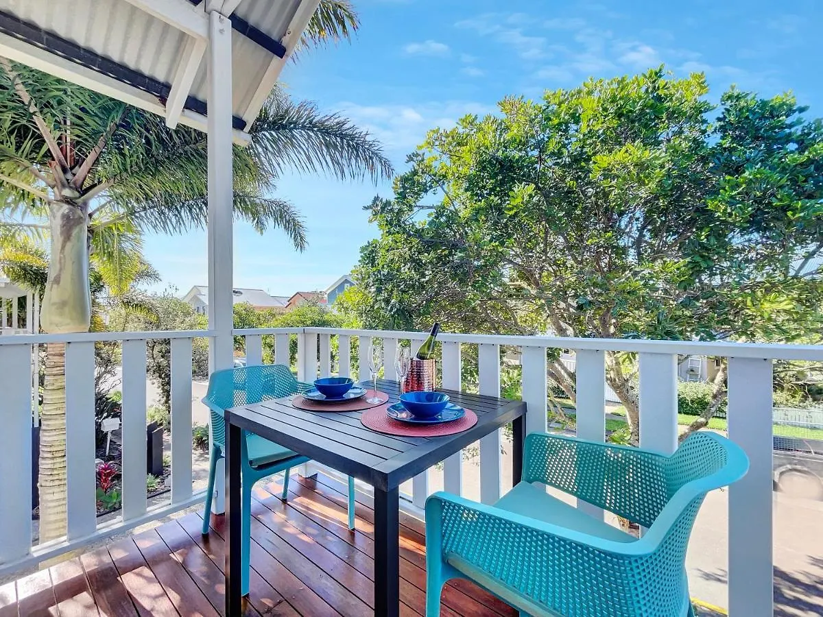 Serene Beachside Apartment Marcoola