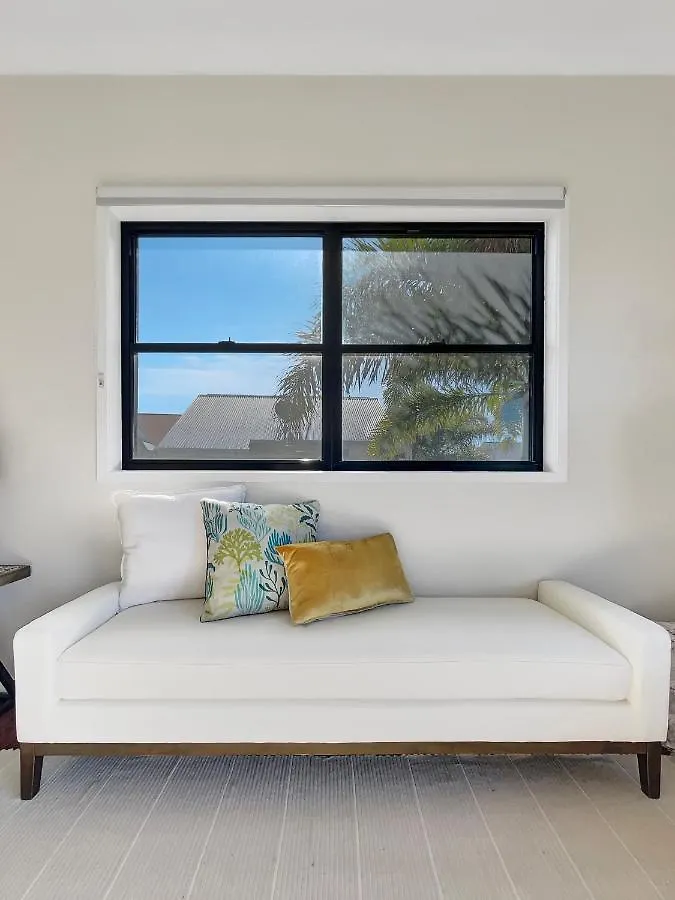 Serene Beachside Apartment Marcoola
